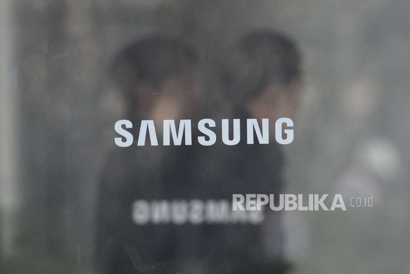Samsung Lengserkan Apple Sebagai Pembuat Smartphone Terbesar Dunia
